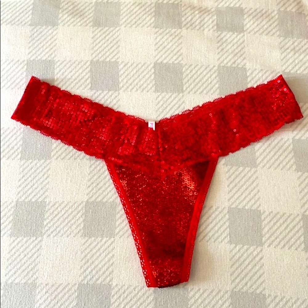 New VS Pink (Limited Edition) Victoria’s Secret Pink Undies👙So beautiful😍